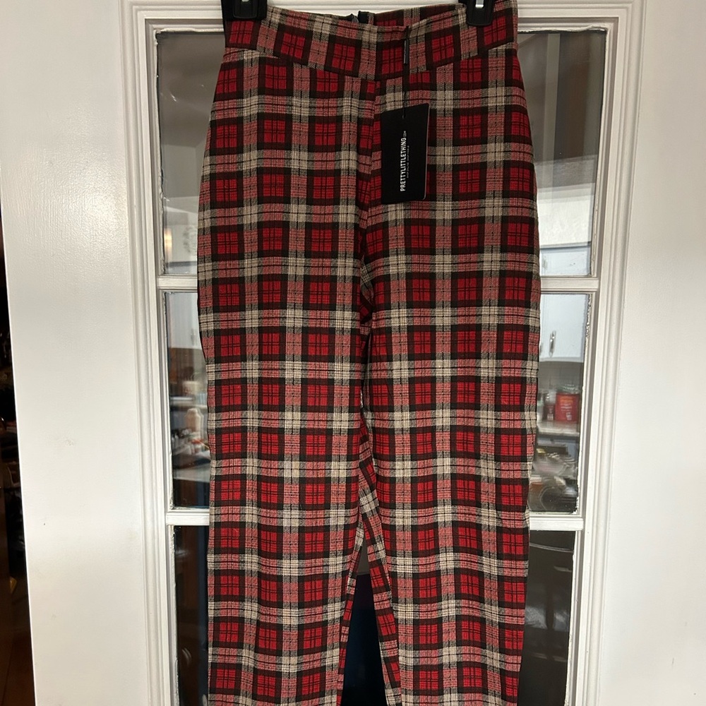 PrettyLittleThing Red and Black Plaid Pants, size 4.